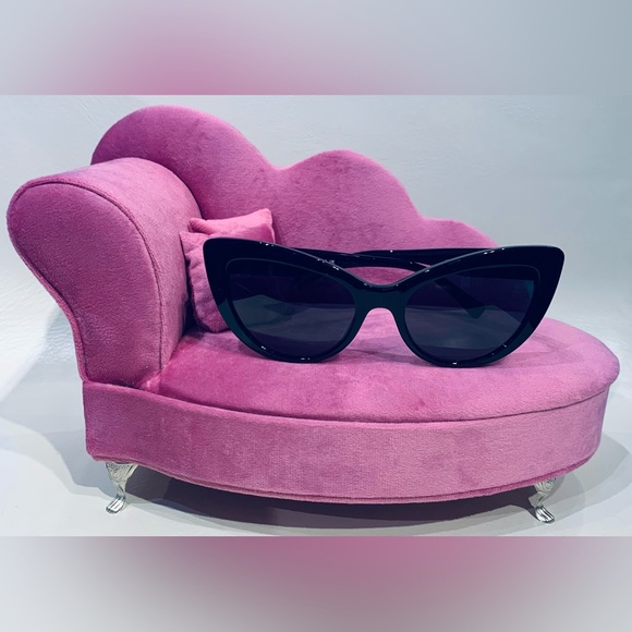 New Women Versace Sunglasses - Picture 3 of 12